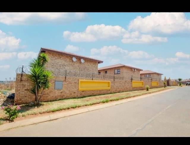BUSINESS FOR SALE IN LENASIA SOUTH